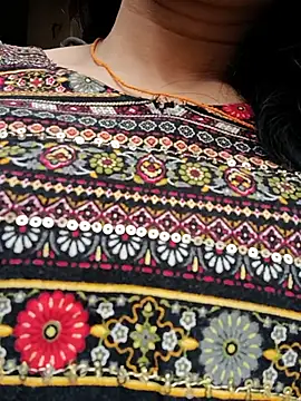 Snapshot of gauri-bhabhi chatting on 07-23-26, 02:31 gauri-bhabhi online show from 07-23-26, 02:31