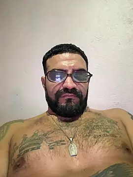 Snapshot of estebanleonlibra chatting on 07-22-26, 05:10 estebanleonlibra online show from 07-22-26, 05:10