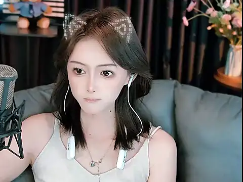 Snapshot of luck-19 chatting on 07-23-26, 01:19 luck-19 online show from 07-23-26, 01:19