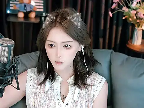 Snapshot of luck-19 chatting on 07-25-26, 12:31 luck-19 online show from 07-25-26, 12:31