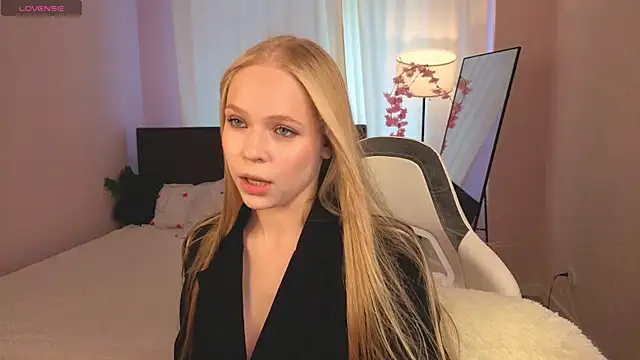 Sweet Angelll online show from 07-29-26, 09:18