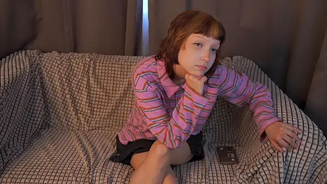 WinifredCrisalli online show from 07-23-26, 05:05