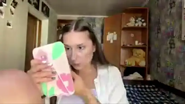 KittyNoSkirty online show from 07-30-26, 08:13