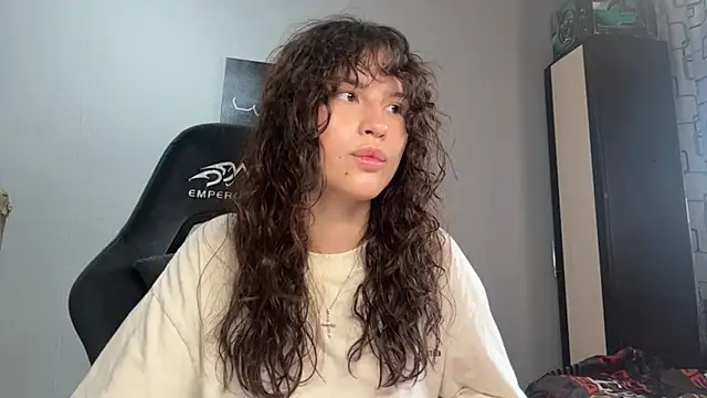 SharolynSalle online show from 07-28-26, 08:10