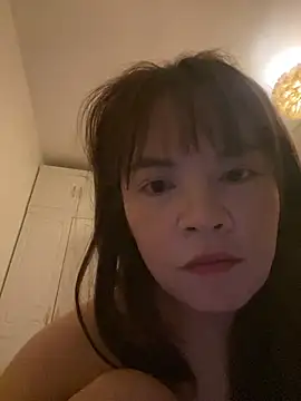 Snapshot of Hazel-55 chatting on 07-23-26, 02:37 Hazel-55 online show from 07-23-26, 02:37