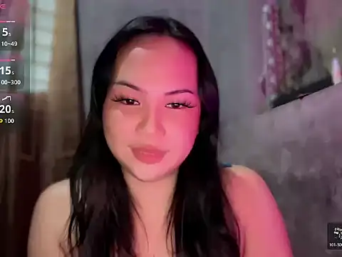Snapshot of callmequeen69 chatting on 07-23-26, 03:59 callmequeen69 online show from 07-23-26, 03:59
