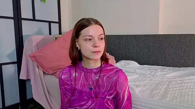 Snapshot of YaelHoughtling chatting on 07-28-26, 11:17 YaelHoughtling online show from 07-28-26, 11:17