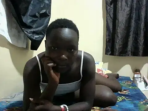 Cute lattifa online show from 07-20-26, 08:55