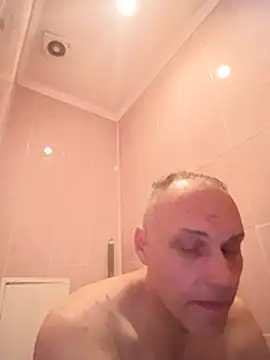 Exited Smoker online show from 07-26-26, 05:48