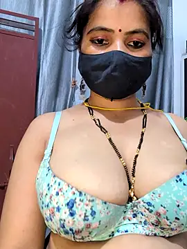 Laila fuck online show from 07-24-26, 05:22