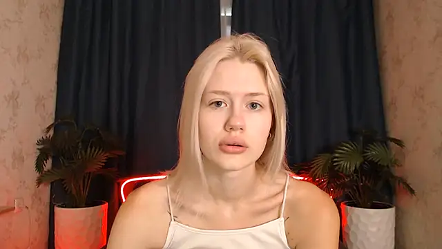 BlondyLedy online show from 07-23-26, 12:57