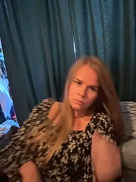 Snapshot of Mary_Mathews chatting on 07-22-26, 03:37 Mary Mathews online show from 07-22-26, 03:37