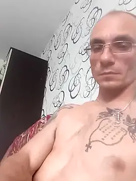 Snapshot of Andrei400308 chatting on 07-30-26, 11:42 Andrei400308 online show from 07-30-26, 11:42