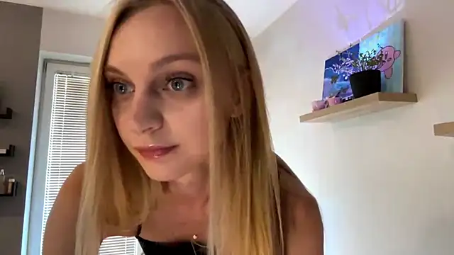 Lifeof blonde online show from 07-27-26, 09:49
