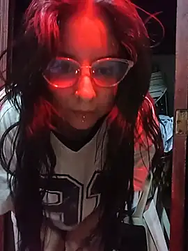 kitty valer online show from 07-30-26, 04:00