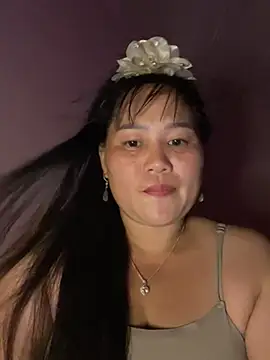 Snapshot of Baby_Alu01 chatting on 07-22-26, 12:41 Baby Alu01 online show from 07-22-26, 12:41