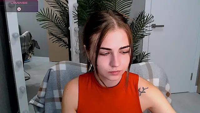 LiluBloom online show from 07-30-26, 05:06
