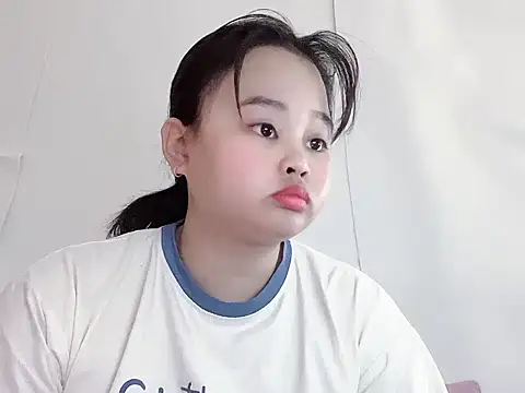 Snapshot of Nhungnhung88 chatting on 07-30-26, 07:29 Nhungnhung88 online show from 07-30-26, 07:29