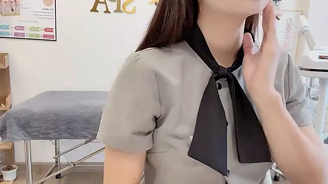 Katy Bae online show from 11-11-25, 05:07