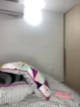 riri brunnete online show from 02-25-25, 04:00