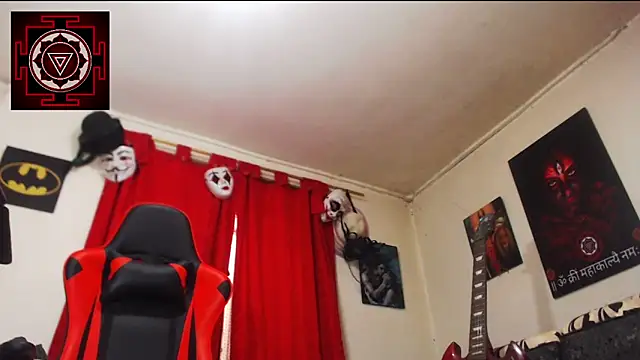 Amanda Valeska online show from 01-19-25, 01:44