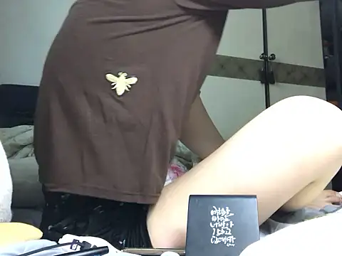 hypekittyboy online show from 07-23-26, 07:17