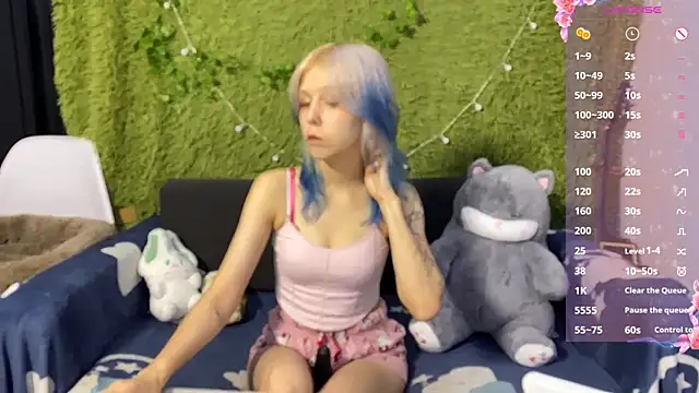 LuniBless online show from 07-30-26, 11:26