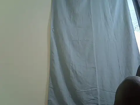 Pettite ebony1 online show from 07-24-26, 02:59