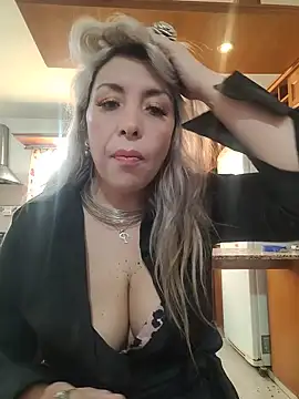 Aldana2015 online show from 08-07-26, 06:54
