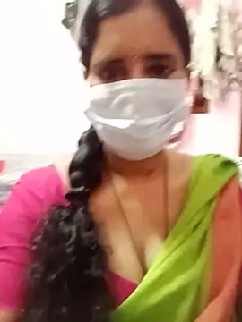 Snapshot of radhika78990 chatting on 07-23-26, 02:48 radhika78990 online show from 07-23-26, 02:48