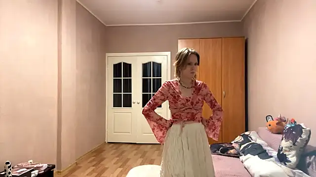 JosephineBulmer online show from 07-28-26, 05:01