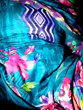 Snapshot of Sumi_Sumi1 chatting on 07-23-26, 03:54 Sumi Sumi1 online show from 07-23-26, 03:54