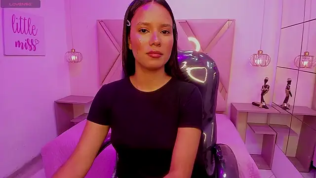 Ivonne Latina online show from 07-29-26, 07:56