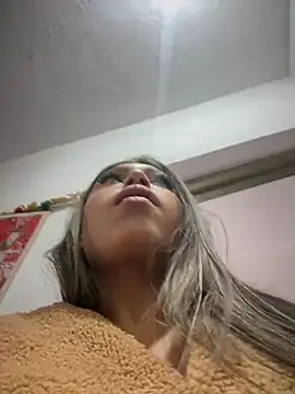 Snapshot of MeganBlom chatting on 07-29-26, 04:49 MeganBlom online show from 07-29-26, 04:49