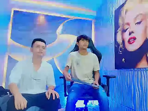 Snapshot of Benjamin_Alam chatting on 07-27-26, 12:01 Benjamin Alam online show from 07-27-26, 12:01