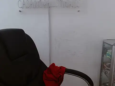 camiFOX 69 online show from 07-28-26, 05:12