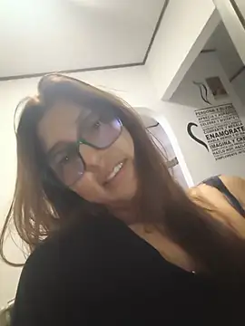 Snapshot of kaata chatting on 07-24-26, 04:21 kaata online show from 07-24-26, 04:21