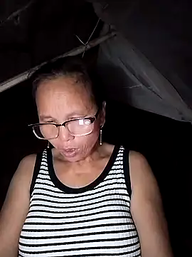 Snapshot of MissYourLove chatting on 07-28-26, 01:21 MissYourLove online show from 07-28-26, 01:21