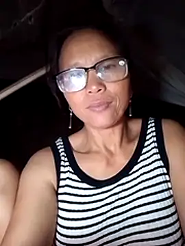 Snapshot of MissYourLove chatting on 07-28-26, 02:13 MissYourLove online show from 07-28-26, 02:13