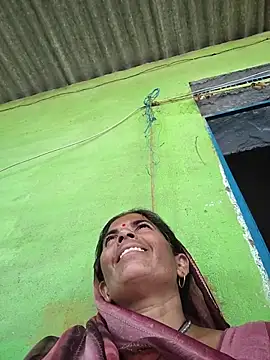Yanavi sunena69 online show from 07-28-26, 03:57