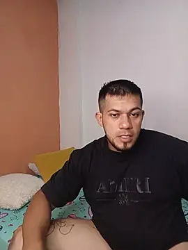 Snapshot of louren_bryaan chatting on 07-30-26, 06:51 louren bryaan online show from 07-30-26, 06:51