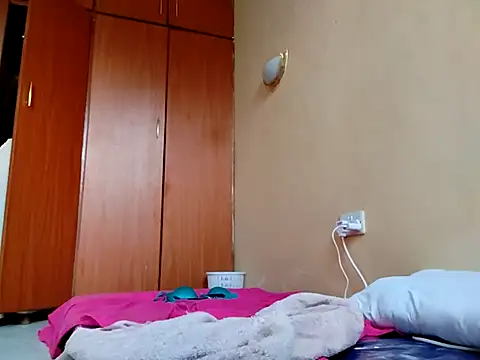 Baby wendie online show from 07-28-26, 12:59