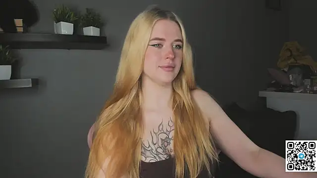 Betany foxs online show from 07-29-26, 01:59