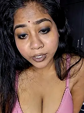 hornynisha321 online show from 07-28-26, 03:57