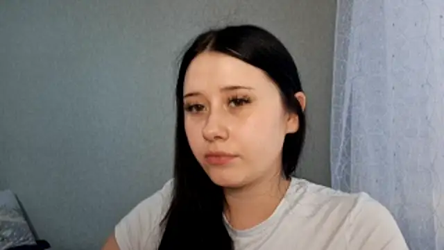 Snapshot of Mira_Stavik chatting on 07-30-26, 06:23 Mira Stavik online show from 07-30-26, 06:23