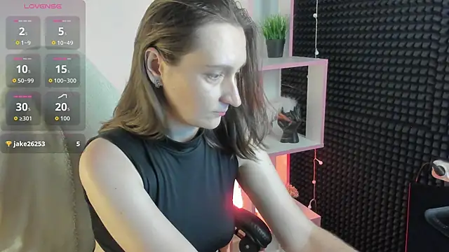 Snapshot of May_Estelle chatting on 07-30-26, 07:07 May Estelle online show from 07-30-26, 07:07