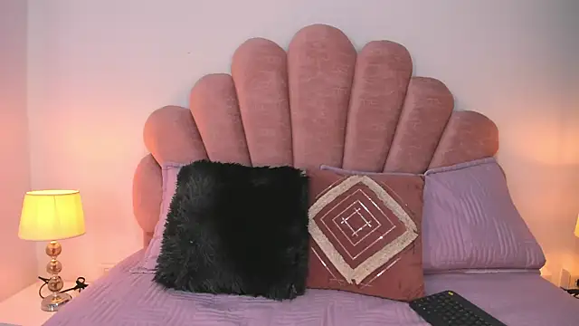 Milky Majo online show from 07-28-26, 12:48