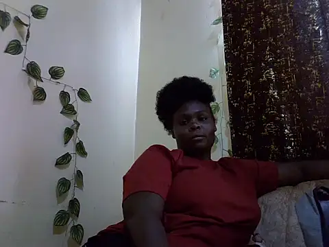 Snapshot of Ebonyvisha chatting on 07-27-26, 11:06 Ebonyvisha online show from 07-27-26, 11:06