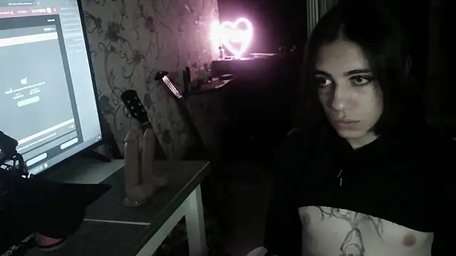 Kira UwU 666 online show from 07-24-26, 08:18