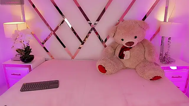Snapshot of zoe_cherryy chatting on 07-31-26, 11:53 zoe cherryy online show from 07-31-26, 11:53